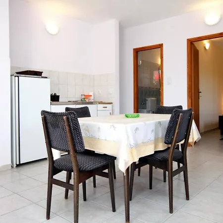 Basina 625c Apartman Jelsa (Hvar)